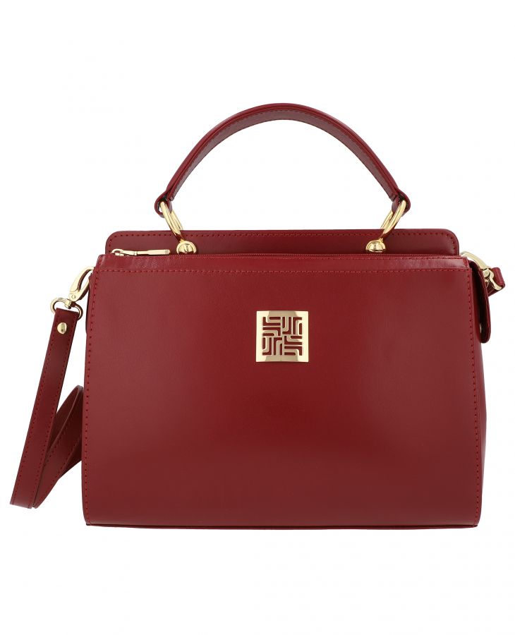 Premium handbag with spacious compartments