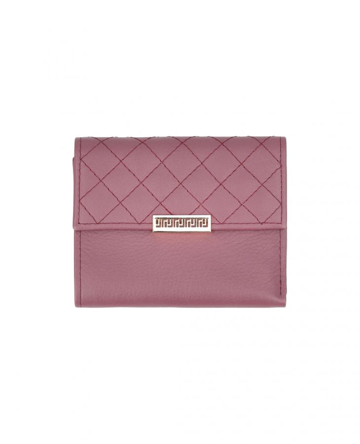 Mini quilted leather wallet.