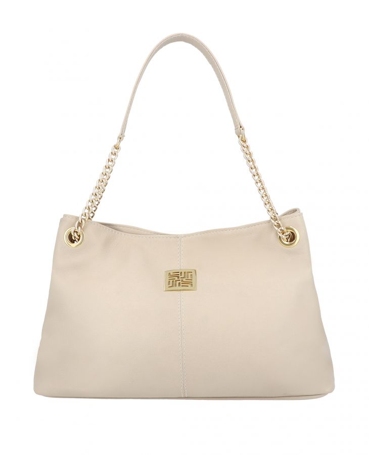 Off White Charming leather hand bag.